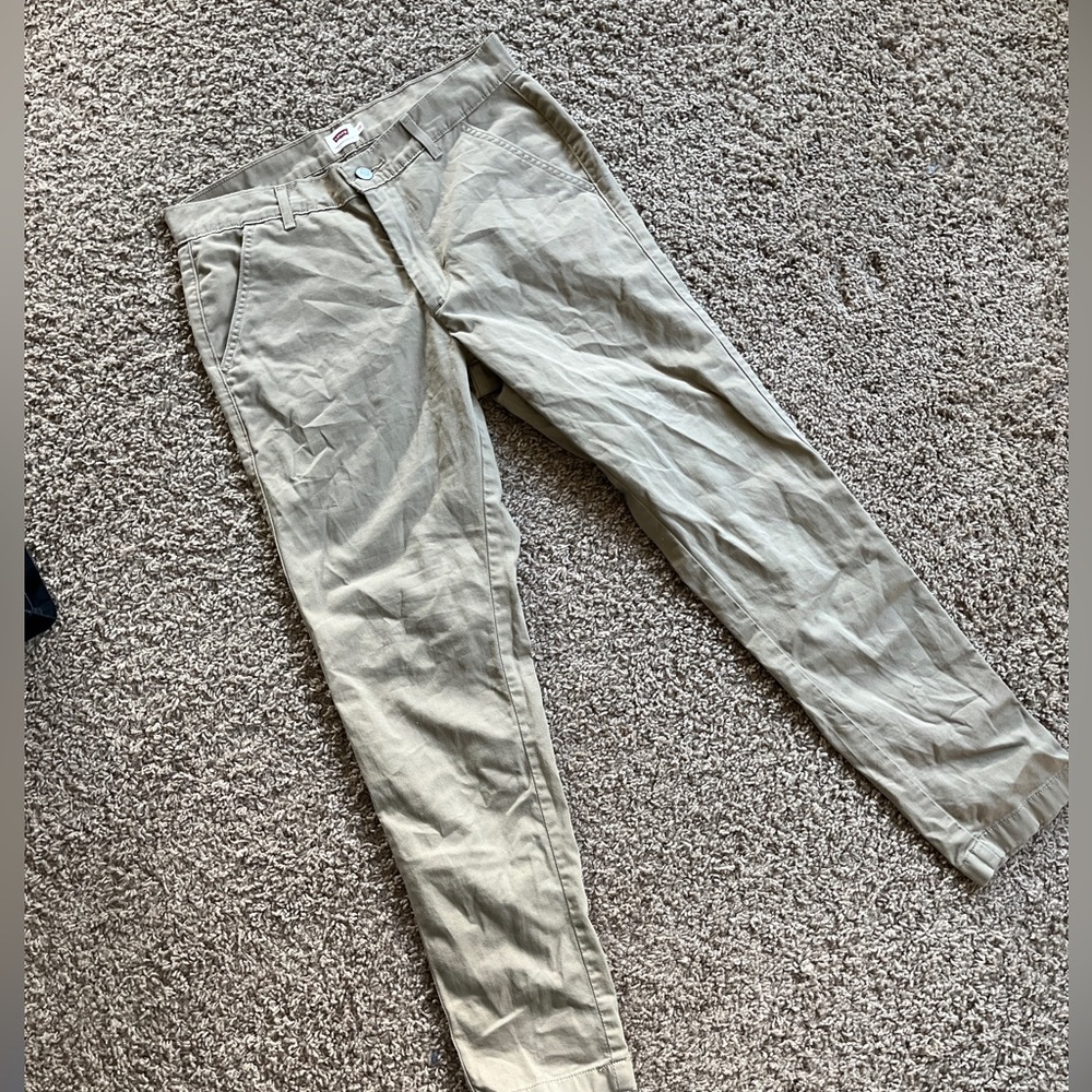 Levi’s twill Khaki pants SZ. 28